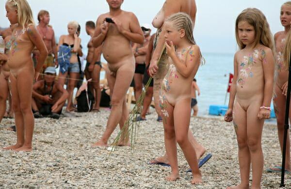 Photo of a family nudism in the Crimea